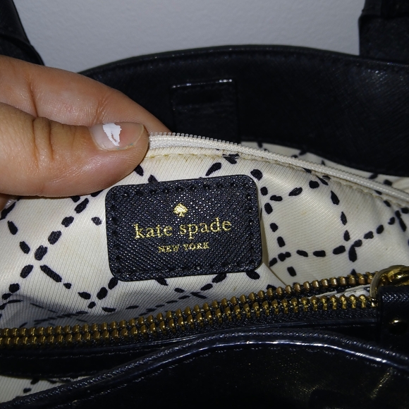 Kate spade purse - Picture 3 of 3